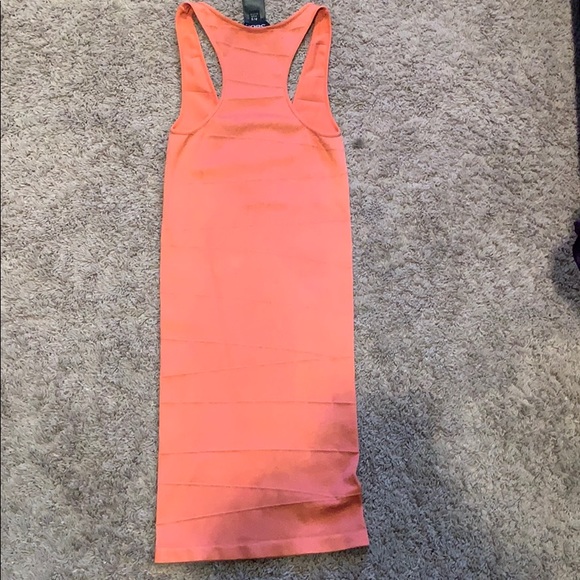 Dress - Picture 4 of 5